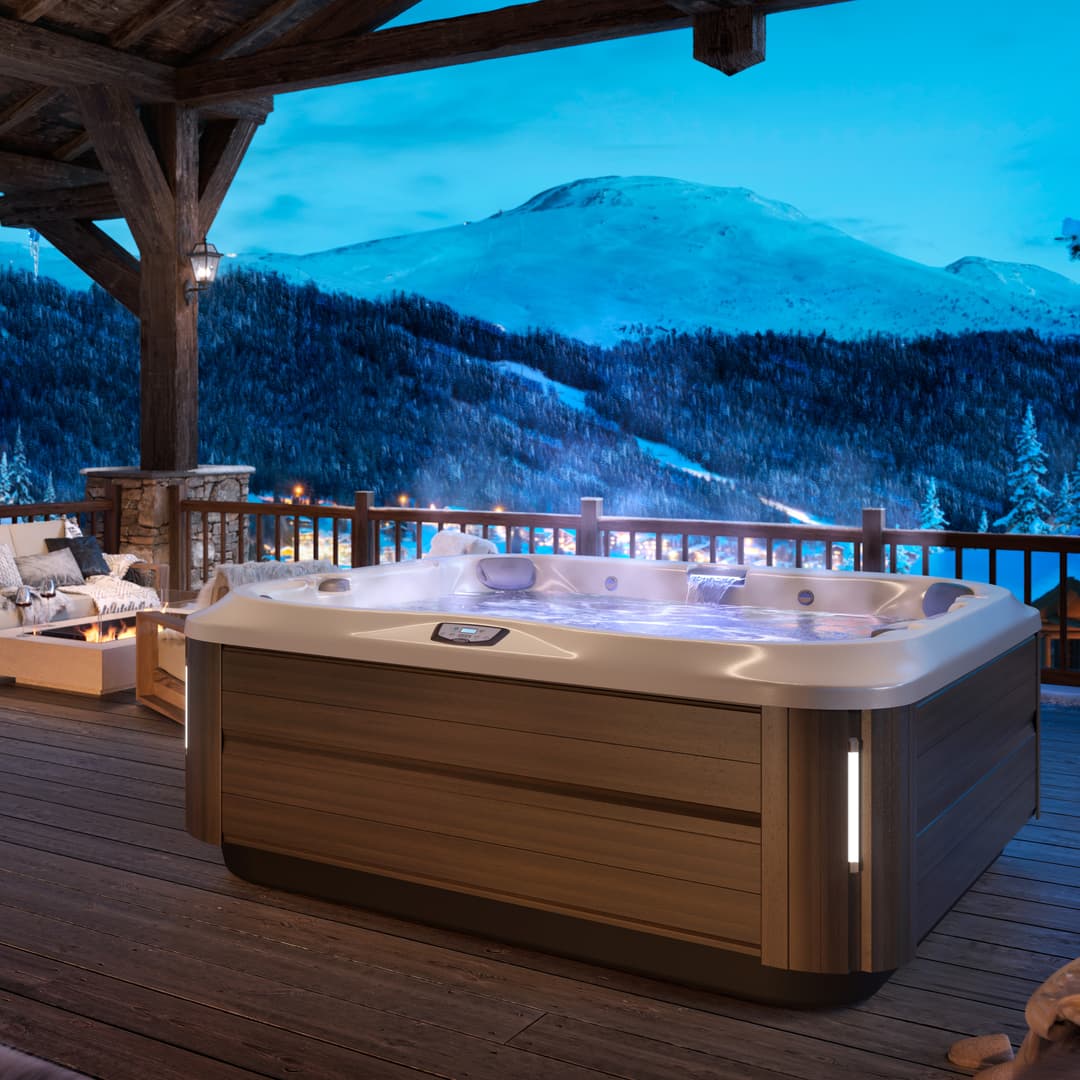 jacuzzi on a cabin in the montains